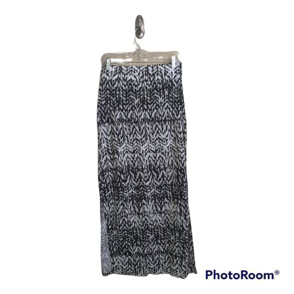 a.n.a Maxi Skirt   - Picture 2 of 6